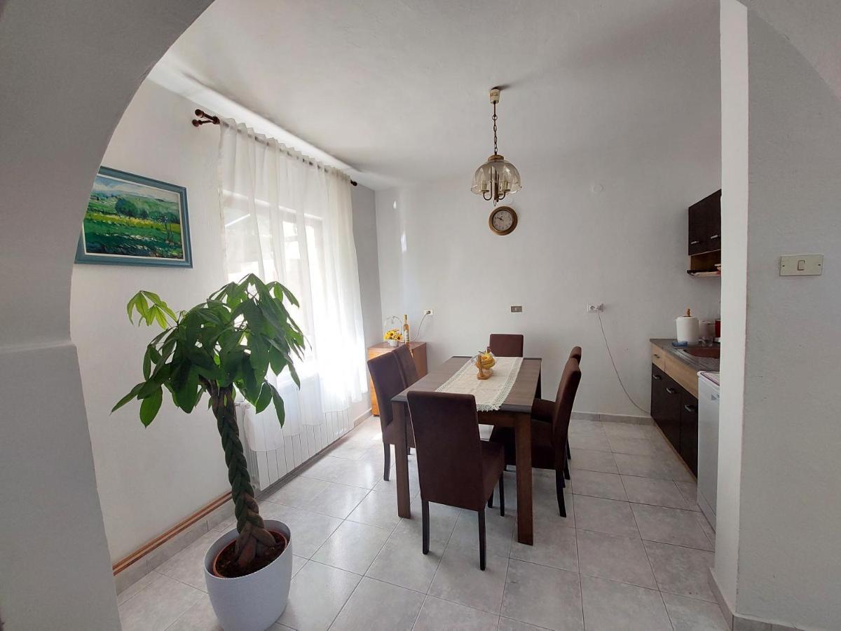 Holiday Home Milanovic Cetinje Exteriér fotografie
