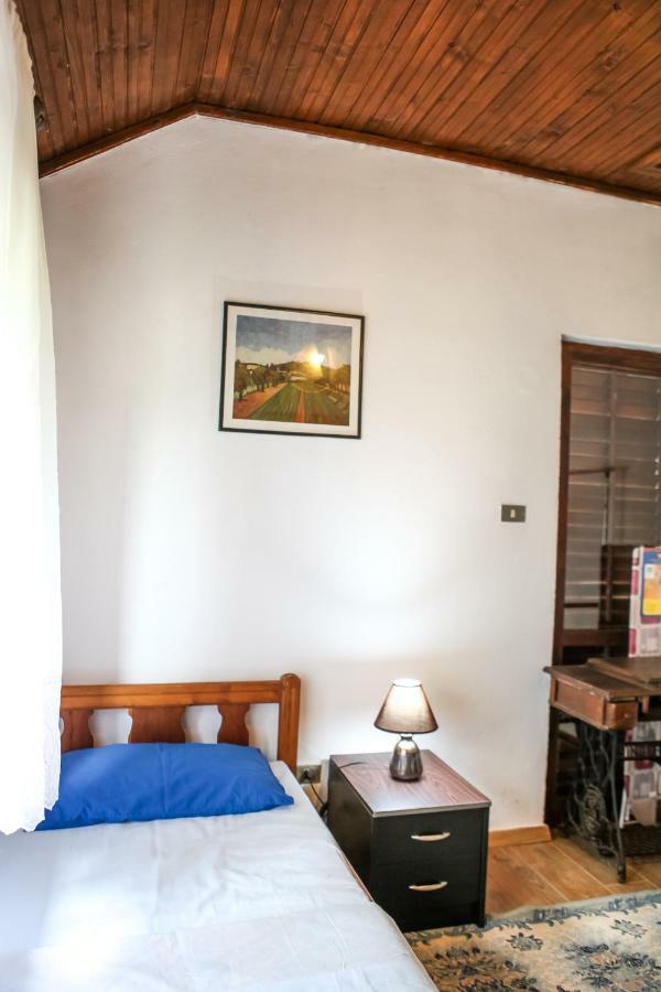 Holiday Home Milanovic Cetinje Exteriér fotografie