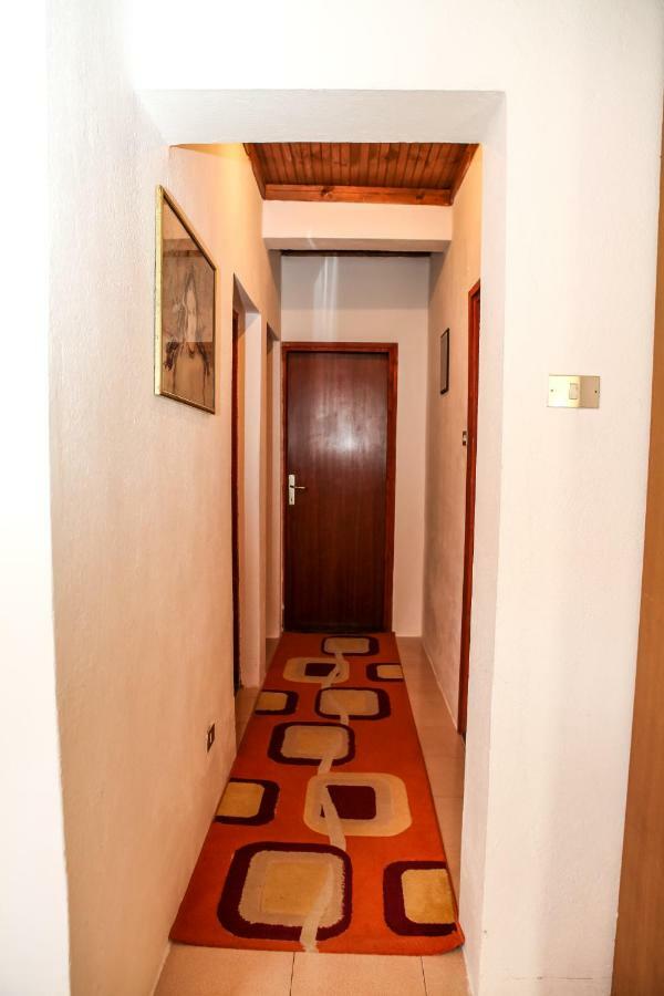 Holiday Home Milanovic Cetinje Exteriér fotografie